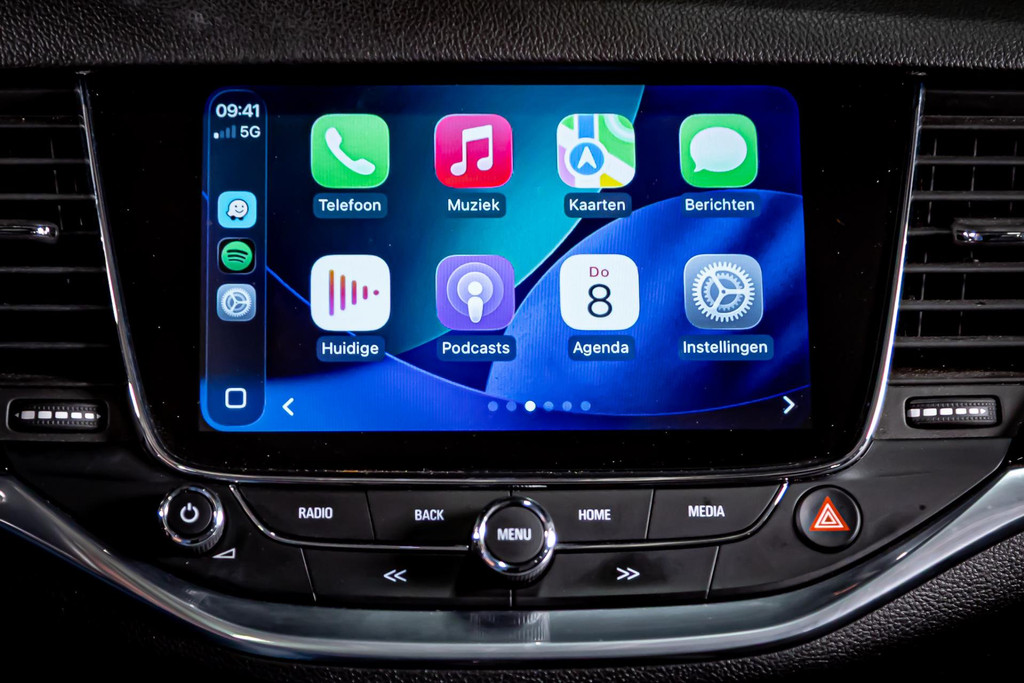 Opel Astra 1.4 Turbo | Apple Carplay | Schuif kanteldak|Stoelverwarming voor- en achter | Trekhaak 50438155-45.jpg | Autobedrijf van Geel
