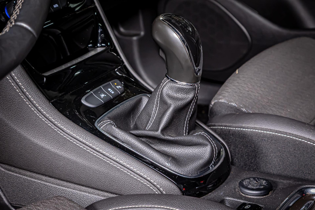 Opel Astra 1.4 Turbo | Apple Carplay | Schuif kanteldak|Stoelverwarming voor- en achter | Trekhaak 50438155-53.jpg | Autobedrijf van Geel