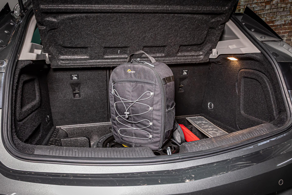 Opel Astra 1.4 Turbo | Apple Carplay | Schuif kanteldak|Stoelverwarming voor- en achter | Trekhaak 50438155-54.jpg | Autobedrijf van Geel