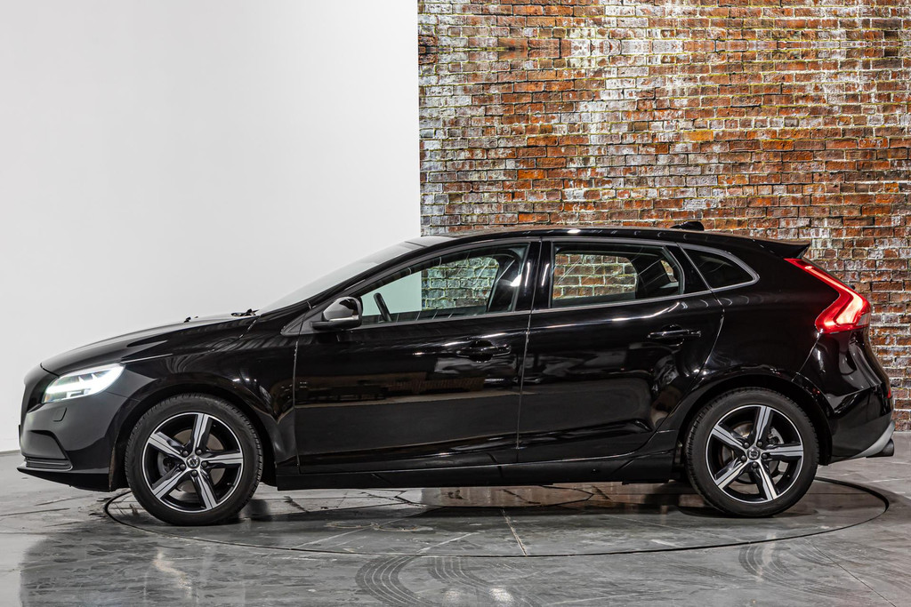 Volvo V40 2.0 T3 Momentum I Stoelverwarming I Trekhaak I Rijklaarprijs 50505502-15.jpg | Autobedrijf van Geel