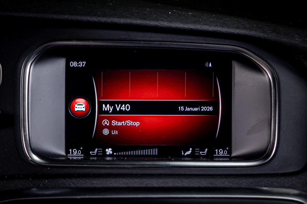 Volvo V40 2.0 T3 Momentum I Stoelverwarming I Trekhaak I Rijklaarprijs 50505502-37.jpg | Autobedrijf van Geel