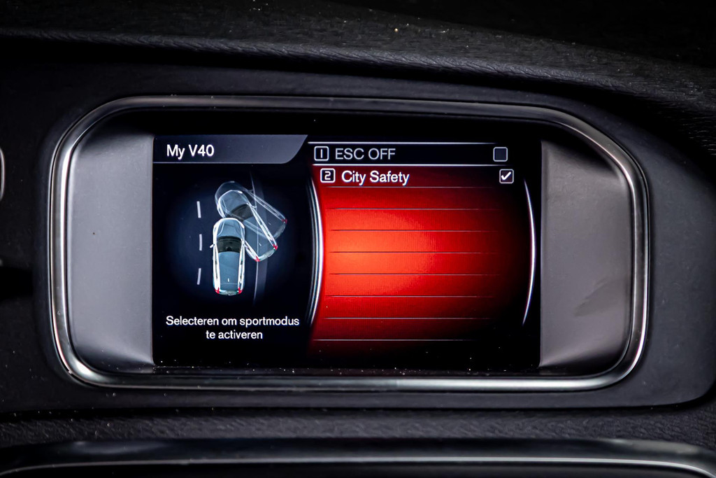 Volvo V40 2.0 T3 Momentum I Stoelverwarming I Trekhaak I Rijklaarprijs 50505502-39.jpg | Autobedrijf van Geel