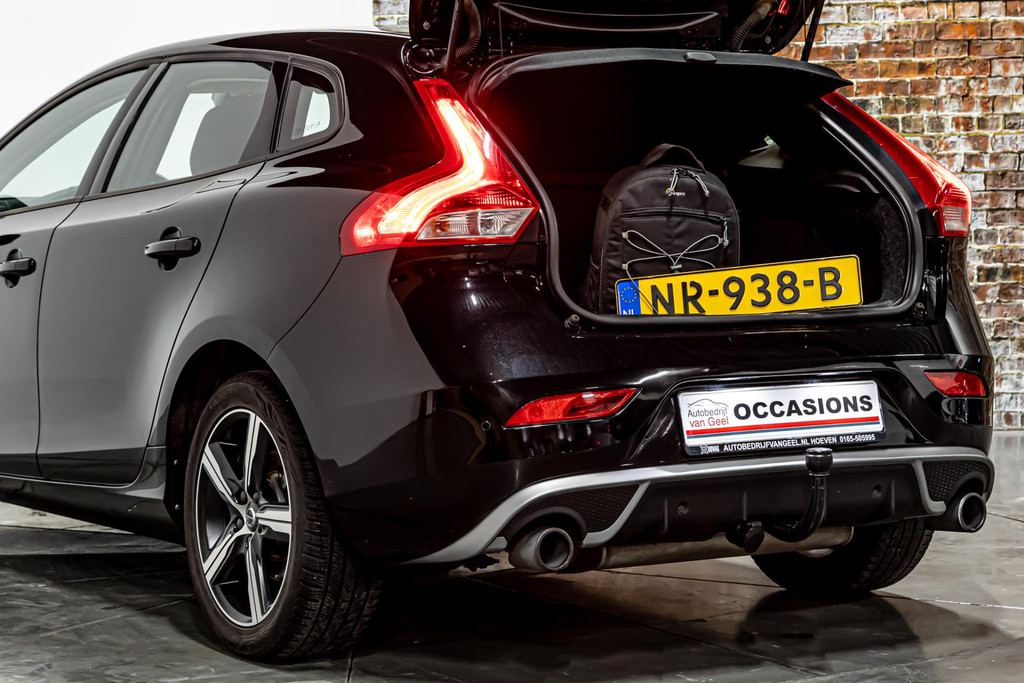 Volvo V40 2.0 T3 Momentum I Stoelverwarming I Trekhaak I Rijklaarprijs 50505502-47.jpg | Autobedrijf van Geel