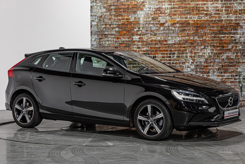 Volvo V40 2.0 T3 Momentum I Stoelverwarming I Trekhaak I Rijklaarprijs 50505502-5.jpg | Autobedrijf van Geel