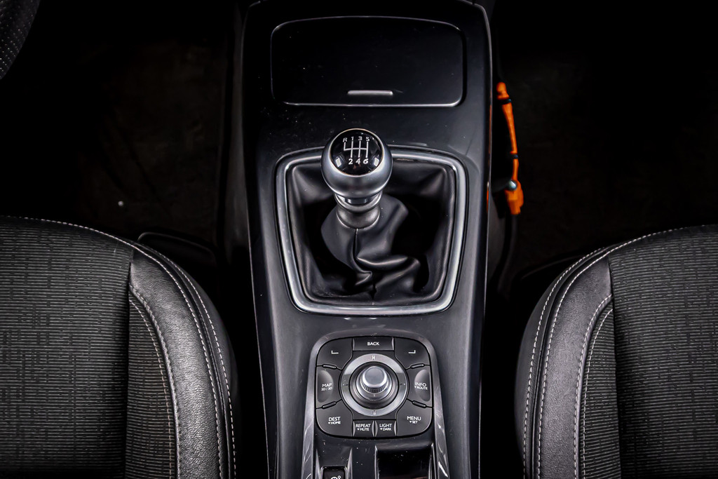 Renault Laguna Estate 2.0 16V GT 50513065-21.jpg | Autobedrijf van Geel