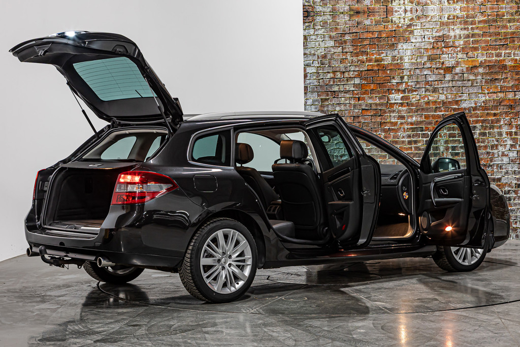 Renault Laguna Estate 2.0 16V GT 50513065-9.jpg | Autobedrijf van Geel