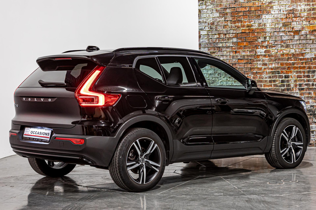 Volvo XC40 1.5 T4 Recharge R-Design |Apple CarPlay | Keyless Start | DAB+ |Achteruitrijcamera 50514230-1.jpg | Autobedrijf van Geel