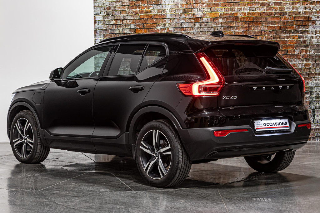 Volvo XC40 1.5 T4 Recharge R-Design |Apple CarPlay | Keyless Start | DAB+ |Achteruitrijcamera 50514230-13.jpg | Autobedrijf van Geel