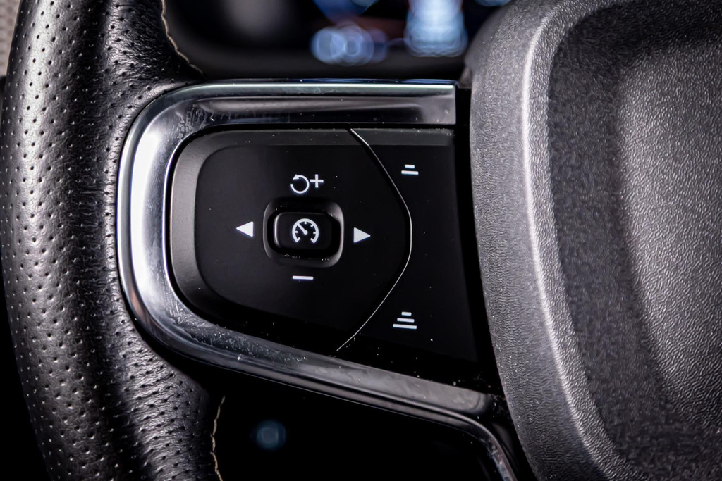 Volvo XC40 1.5 T4 Recharge R-Design |Apple CarPlay | Keyless Start | DAB+ |Achteruitrijcamera 50514230-21.jpg | Autobedrijf van Geel