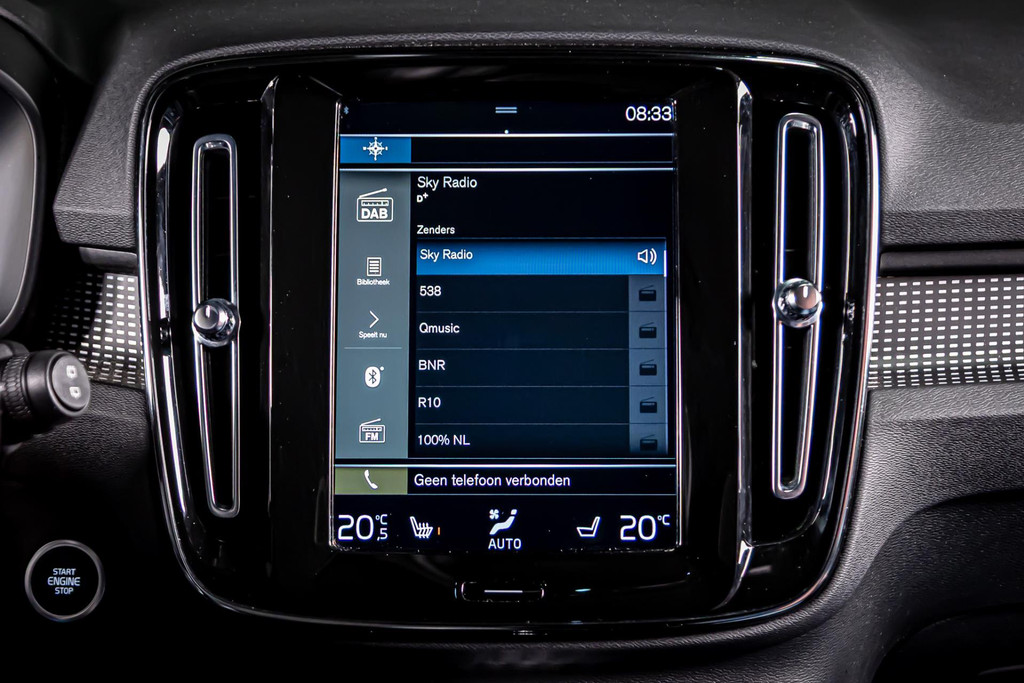 Volvo XC40 1.5 T4 Recharge R-Design |Apple CarPlay | Keyless Start | DAB+ |Achteruitrijcamera 50514230-32.jpg | Autobedrijf van Geel