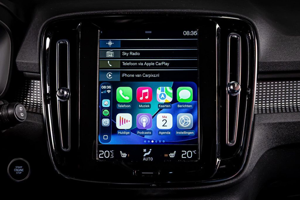 Volvo XC40 1.5 T4 Recharge R-Design |Apple CarPlay | Keyless Start | DAB+ |Achteruitrijcamera 50514230-40.jpg | Autobedrijf van Geel