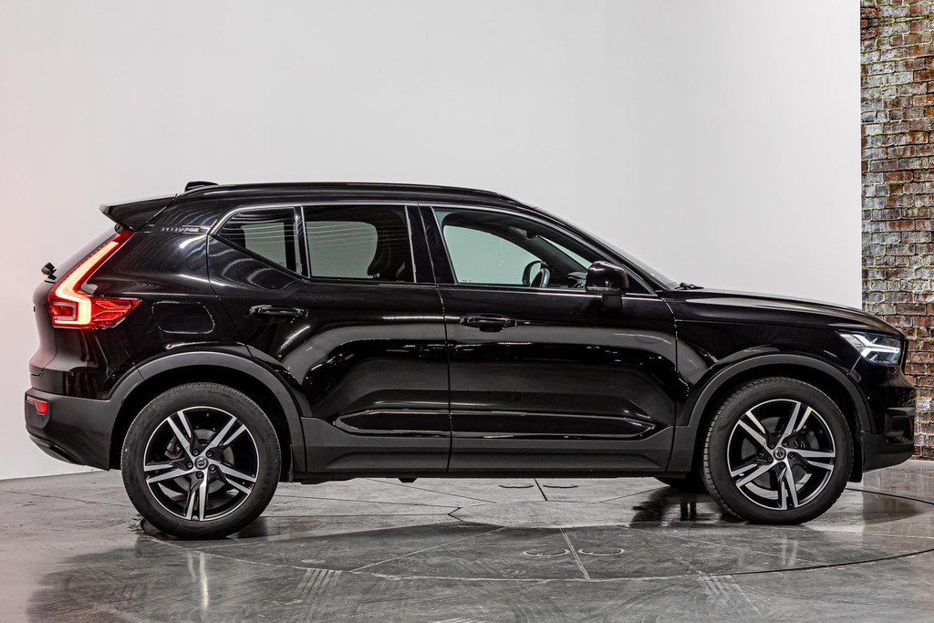 Volvo XC40 1.5 T4 Recharge R-Design |Apple CarPlay | Keyless Start | DAB+ |Achteruitrijcamera 50514230-8.jpg | Autobedrijf van Geel
