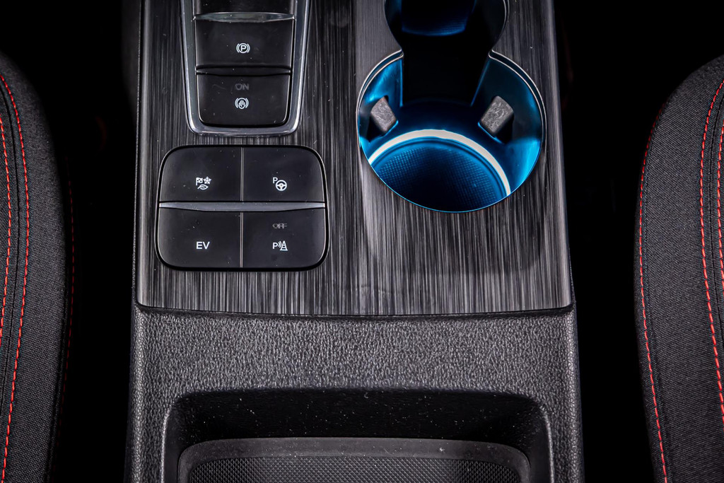 Ford Kuga 2.5 PHEV ST-Line |Body-Styling Pakket | KeyFree-systeem | Intelligent Protection System | Adaptieve Cruisecontrolsysteem 50514845-26.jpg | Autobedrijf van Geel