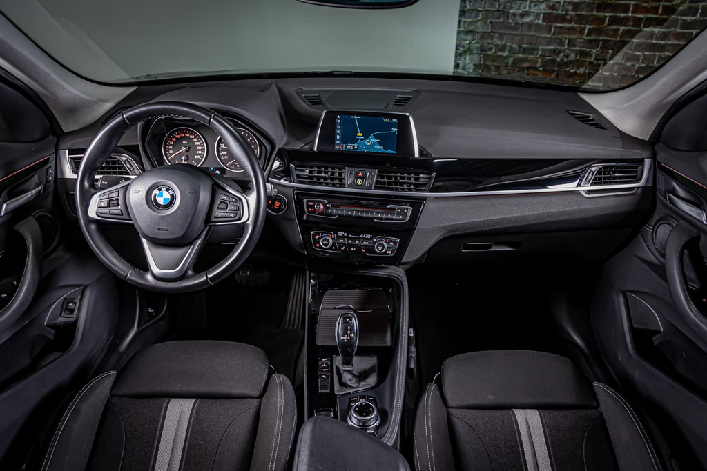 BMW X1 SDrive18i High Executive 50639026-21.jpg | Autobedrijf van Geel