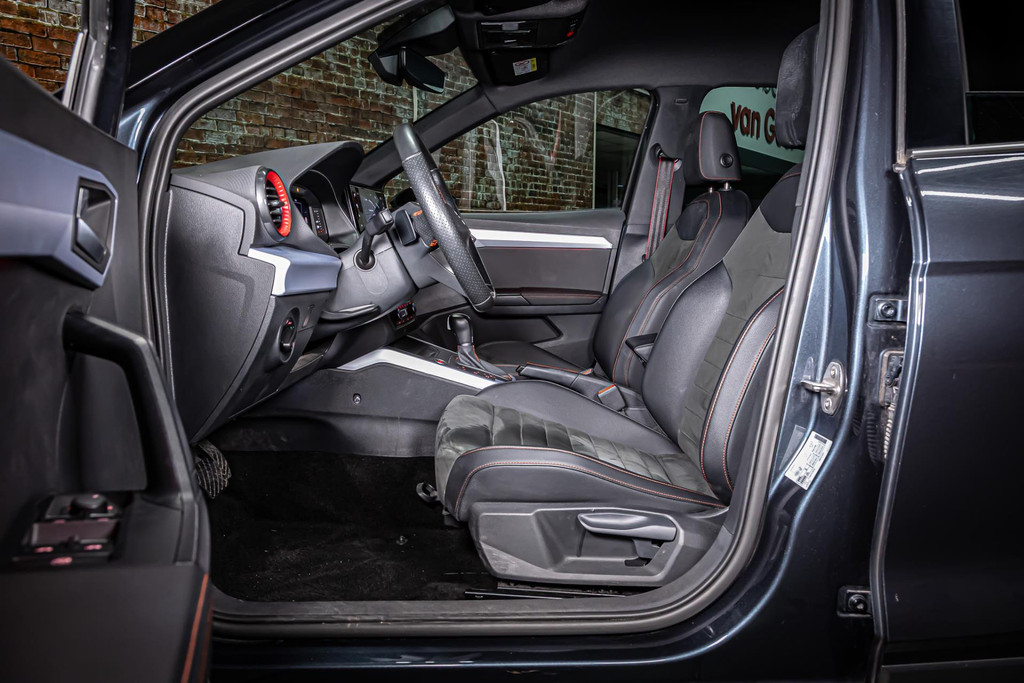 SEAT Arona 1.5 TSI DSG FR I Automaat I Apple Carplay | Camera 50737748-25.jpg | Autobedrijf van Geel