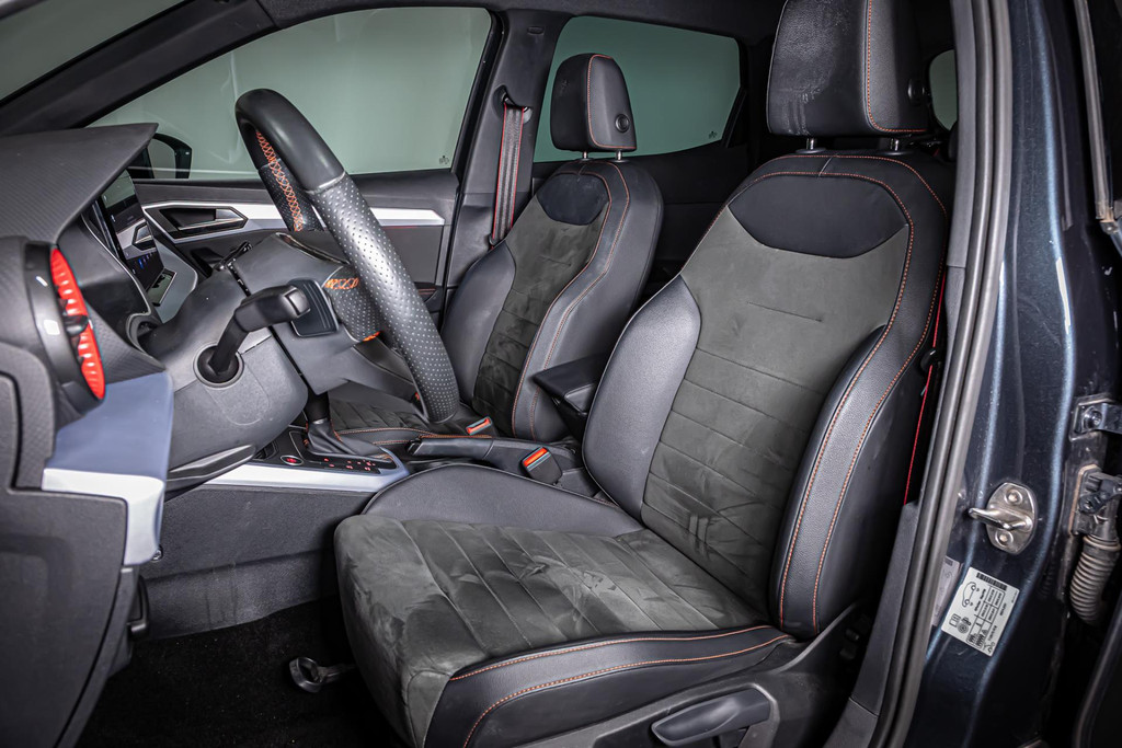 SEAT Arona 1.5 TSI DSG FR I Automaat I Apple Carplay | Camera 50737748-26.jpg | Autobedrijf van Geel