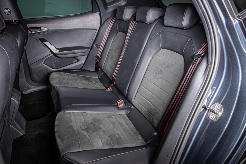 SEAT Arona 1.5 TSI DSG FR I Automaat I Apple Carplay | Camera 50737748-37.jpg | Autobedrijf van Geel