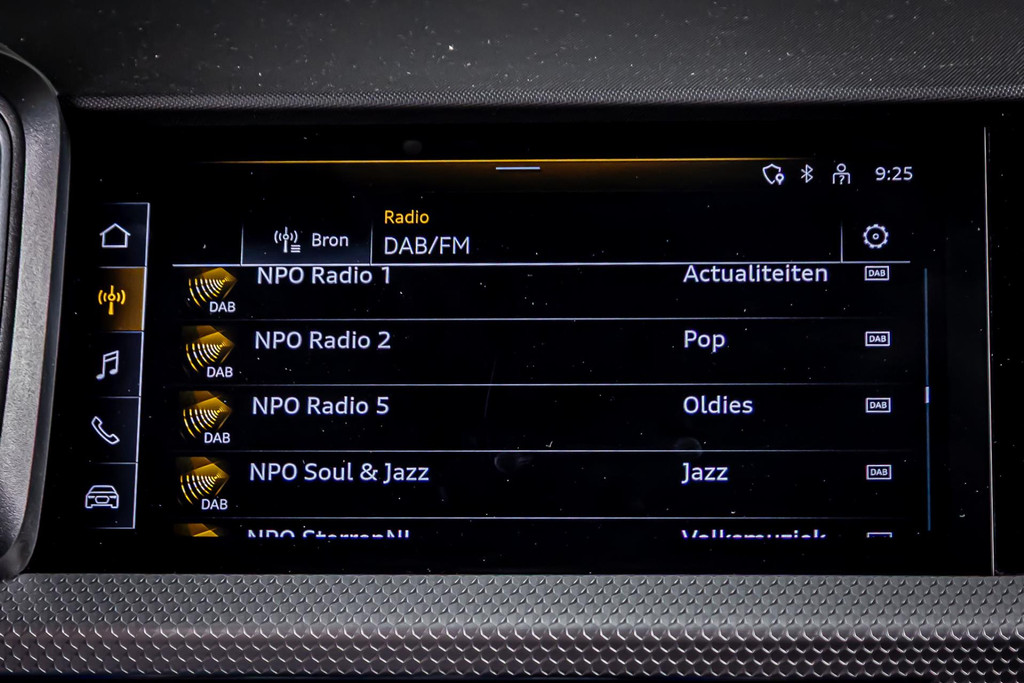 Audi A1 Sportback 25 TFSI S Line | Virtual Cockpit|Keyless Entry/Go | DAB+ | Apple Carplay | Sportpakket 50961250-27.jpg | Autobedrijf van Geel