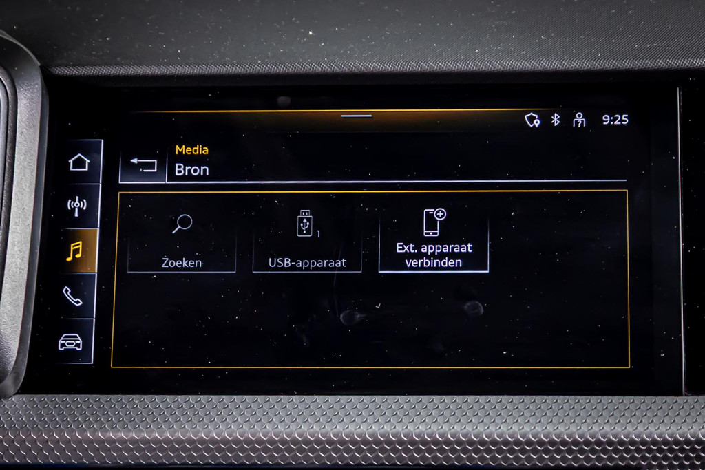 Audi A1 Sportback 25 TFSI S Line | Virtual Cockpit|Keyless Entry/Go | DAB+ | Apple Carplay | Sportpakket 50961250-28.jpg | Autobedrijf van Geel