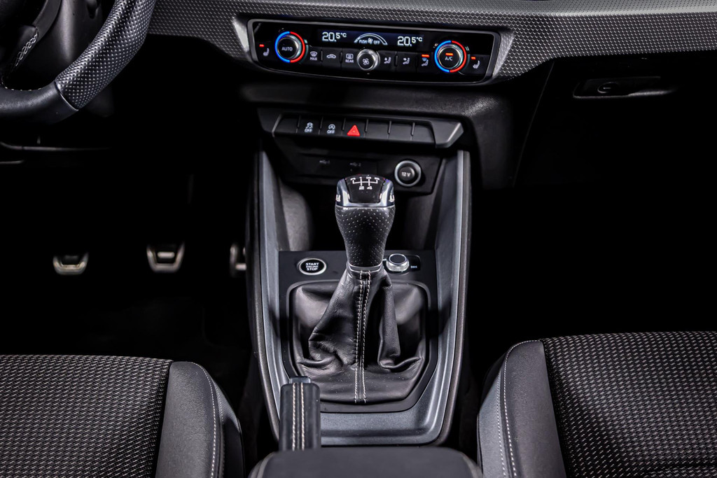 Audi A1 Sportback 25 TFSI S Line | Virtual Cockpit|Keyless Entry/Go | DAB+ | Apple Carplay | Sportpakket 50961250-37.jpg | Autobedrijf van Geel