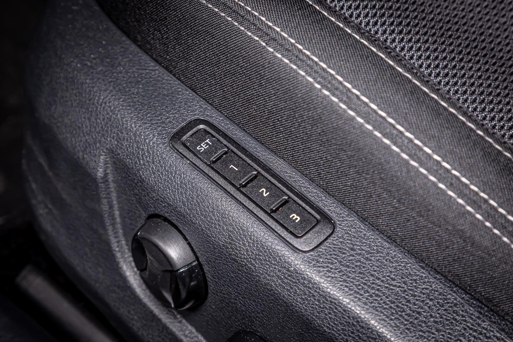 Škoda Superb Combi 1.4 TSI iV Business Edition Plus | Apple Carplay/Android | DAB+ | Memory | Amundsen pakket | Cruise Control 51130382-26.jpg | Autobedrijf van Geel