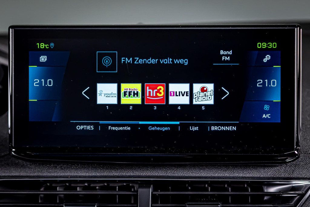 Peugeot 3008 1.6 HYbrid 225 Allure Pack Business 51137263-28.jpg | Autobedrijf van Geel