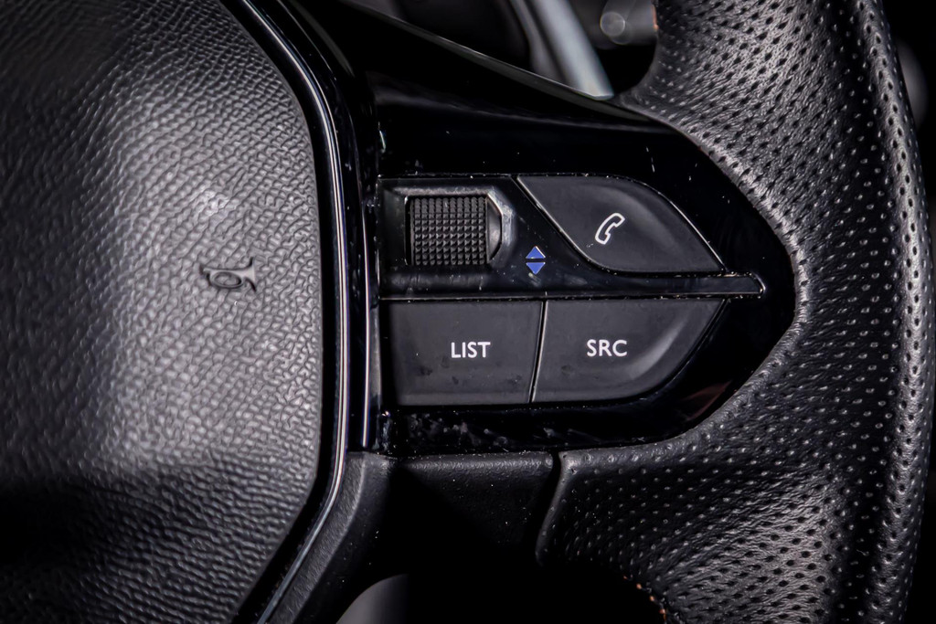 Peugeot 3008 1.6 HYbrid4 300 GT | Panoramadak | Full-LED pakket | Adaptive Cruise Control 51140171-27.jpg | Autobedrijf van Geel
