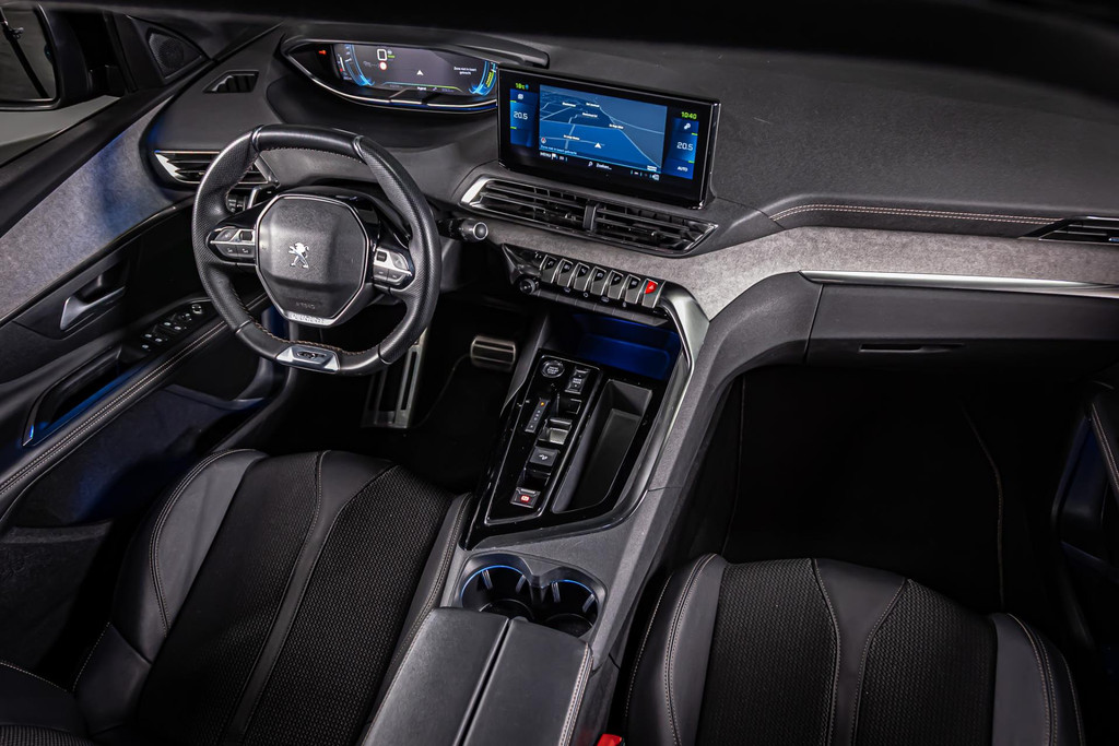Peugeot 3008 1.6 HYbrid4 300 GT | Panoramadak | Full-LED pakket | Adaptive Cruise Control 51140171-46.jpg | Autobedrijf van Geel