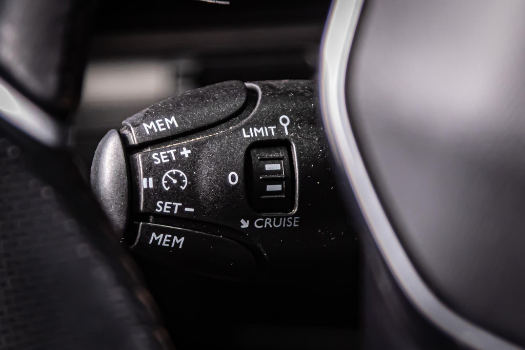 Peugeot 3008 1.2 PureTech Crossway | Trekhaak | Cruise Control | DAB 51141047-45.jpg | Autobedrijf van Geel