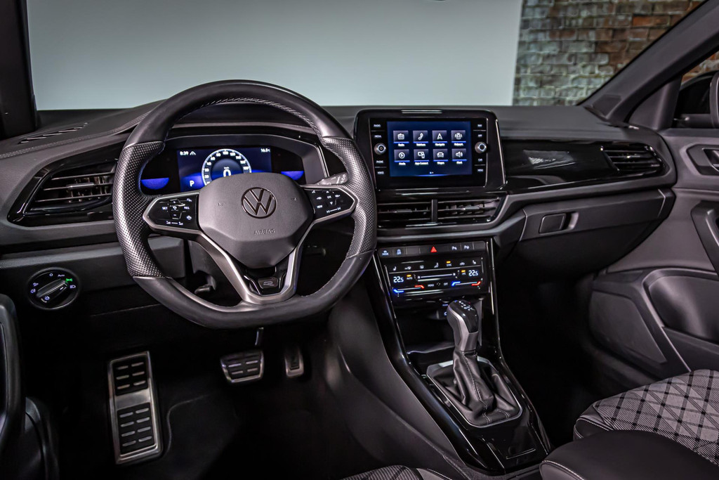 Volkswagen T-Roc 1.5 TSI R-Line | Blackstyle pakket | DAB + | IQ Light | 19' LM Zwart 51141361-22.jpg | Autobedrijf van Geel