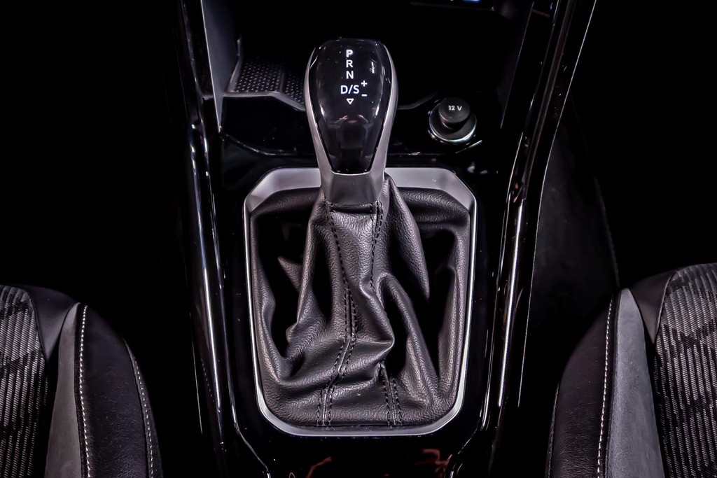 Volkswagen T-Roc 1.5 TSI R-Line | Blackstyle pakket | DAB + | IQ Light | 19' LM Zwart 51141361-27.jpg | Autobedrijf van Geel