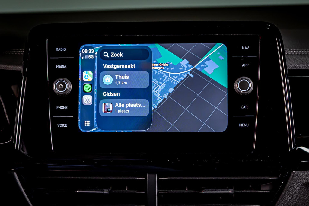 Volkswagen T-Roc 1.5 TSI R-Line | Blackstyle pakket | DAB + | IQ Light | 19' LM Zwart 51141361-45.jpg | Autobedrijf van Geel