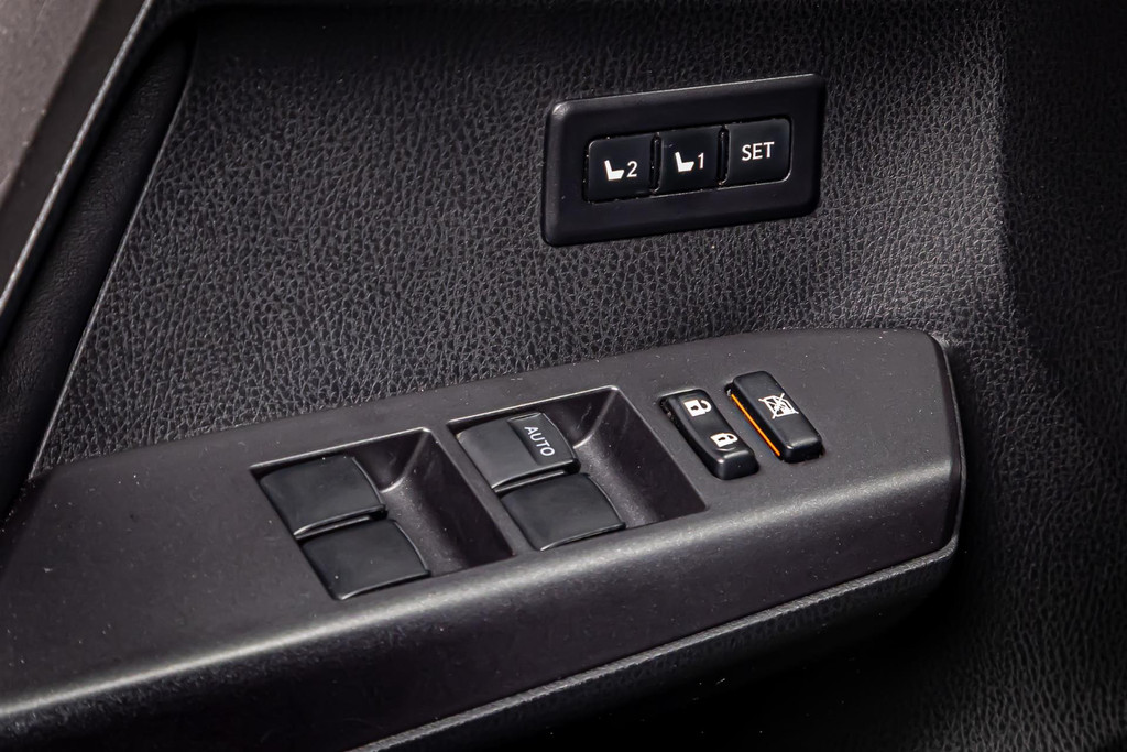 Toyota RAV4 2.5 Hybrid Executive | Schuif/kanteldak | Trekhaak | Cruise Control 51240777-22.jpg | Autobedrijf van Geel