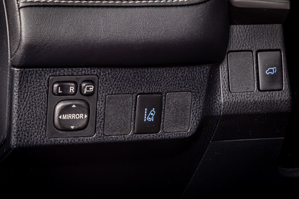 Toyota RAV4 2.5 Hybrid Executive | Schuif/kanteldak | Trekhaak | Cruise Control 51240777-23.jpg | Autobedrijf van Geel