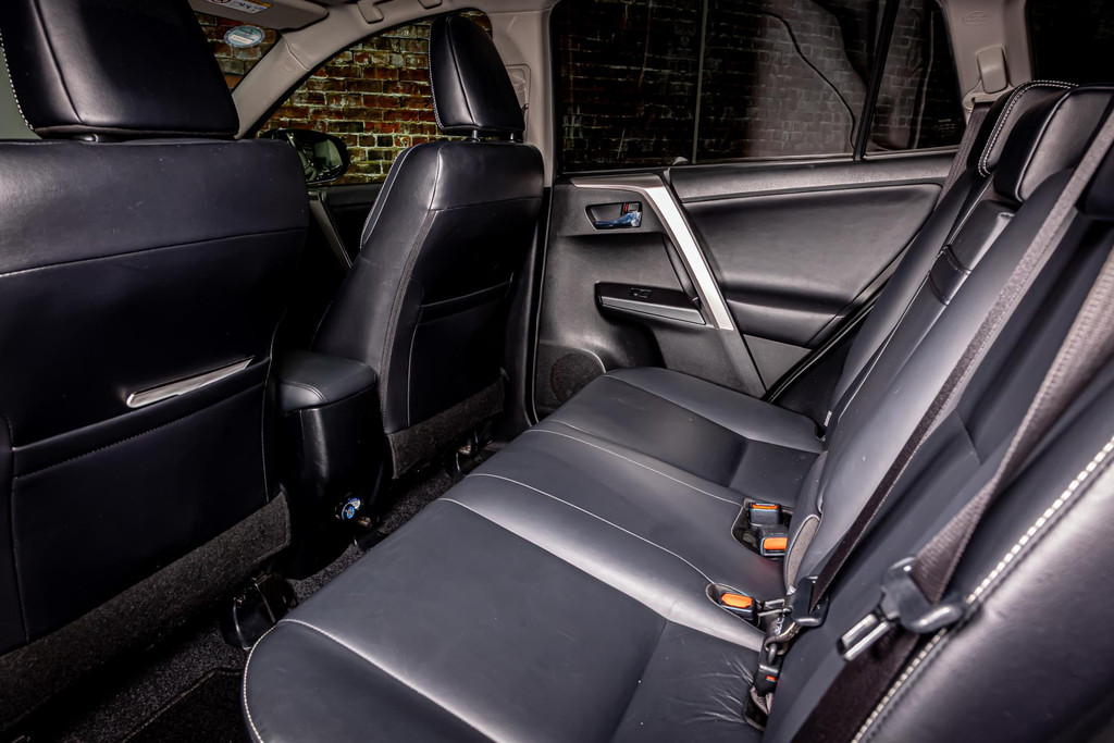 Toyota RAV4 2.5 Hybrid Executive | Schuif/kanteldak | Trekhaak | Cruise Control 51240777-26.jpg | Autobedrijf van Geel