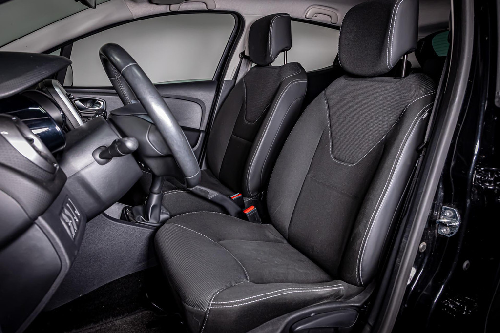 Renault Clio 0.9 TCe ECO Night&Day 51497364-16.jpg | Autobedrijf van Geel