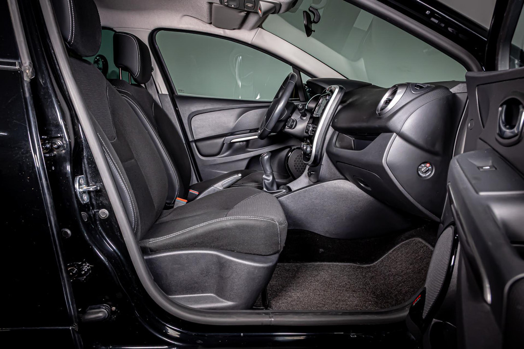 Renault Clio 0.9 TCe ECO Night&Day 51497364-2.jpg | Autobedrijf van Geel