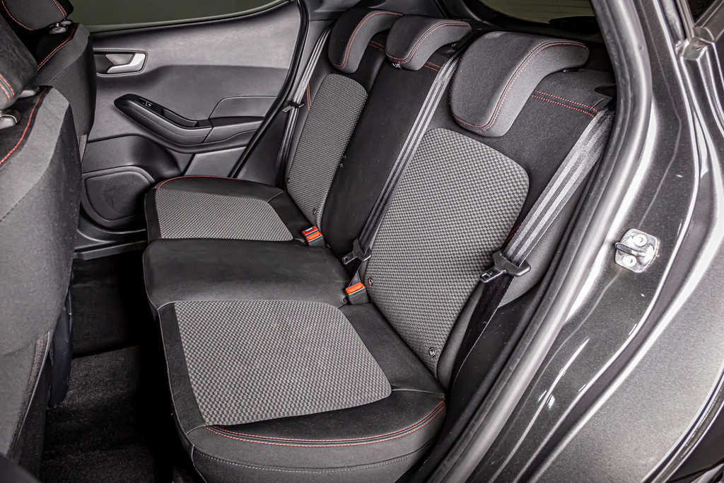 Ford Fiesta 1.0 ST-Line |Sportpakket | DAB+ | Apple Carplay | Keyless start | Stoelverwarming 51500796-21.jpg | Autobedrijf van Geel