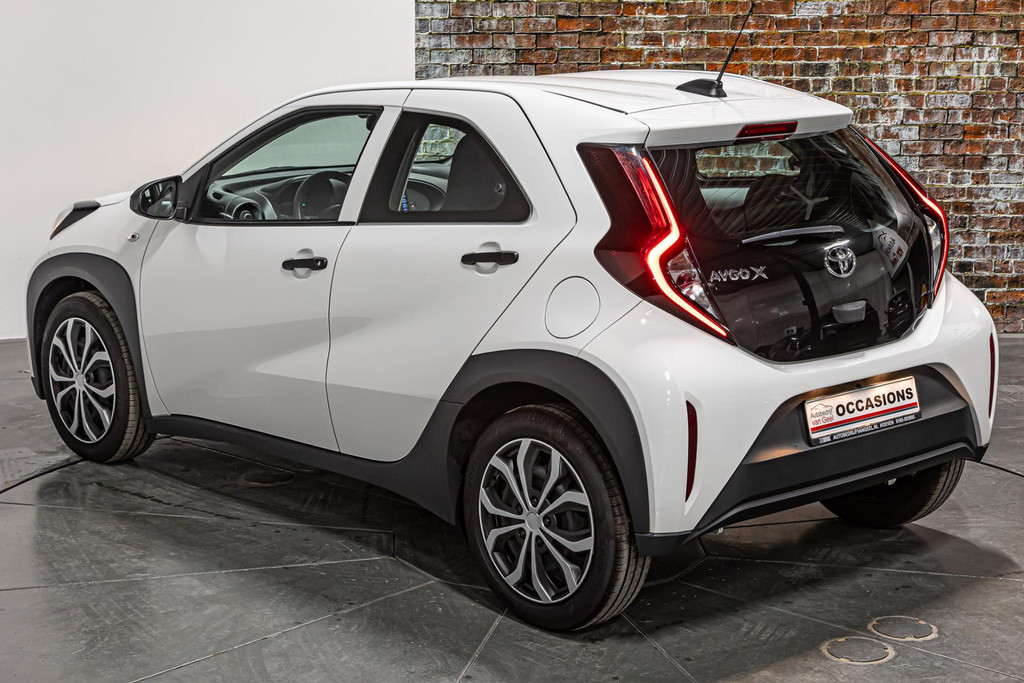 Toyota Aygo X 1.0 VVT-i MT Play | Adaptive Cruise Control | Apple Carplay | DAB+ 51501219-15.jpg | Autobedrijf van Geel