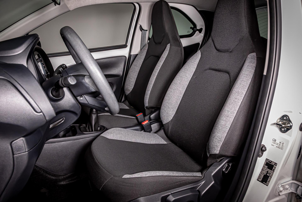 Toyota Aygo X 1.0 VVT-i MT Play | Adaptive Cruise Control | Apple Carplay | DAB+ 51501219-2.jpg | Autobedrijf van Geel