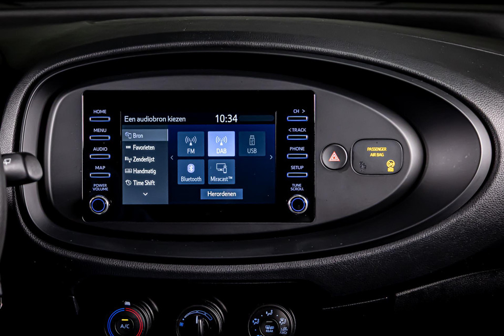 Toyota Aygo X 1.0 VVT-i MT Play | Adaptive Cruise Control | Apple Carplay | DAB+ 51501219-29.jpg | Autobedrijf van Geel