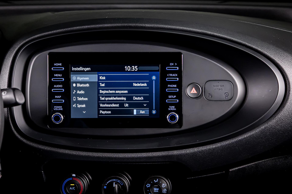 Toyota Aygo X 1.0 VVT-i MT Play | Adaptive Cruise Control | Apple Carplay | DAB+ 51501219-32.jpg | Autobedrijf van Geel