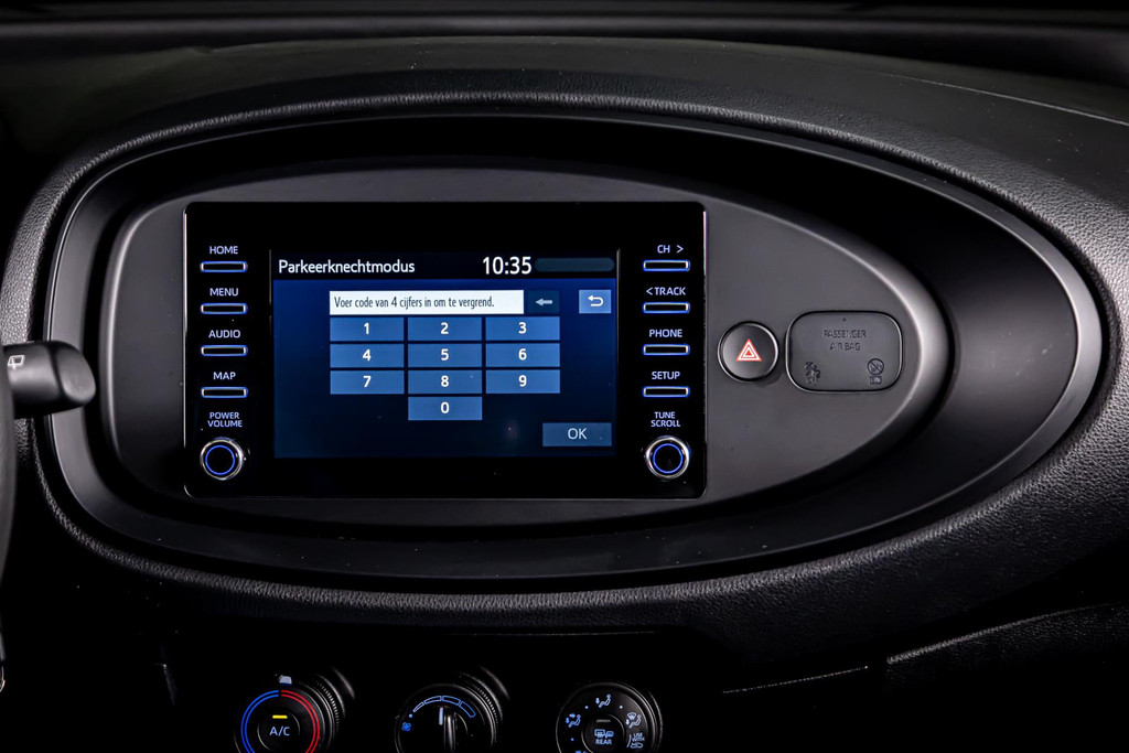 Toyota Aygo X 1.0 VVT-i MT Play | Adaptive Cruise Control | Apple Carplay | DAB+ 51501219-35.jpg | Autobedrijf van Geel