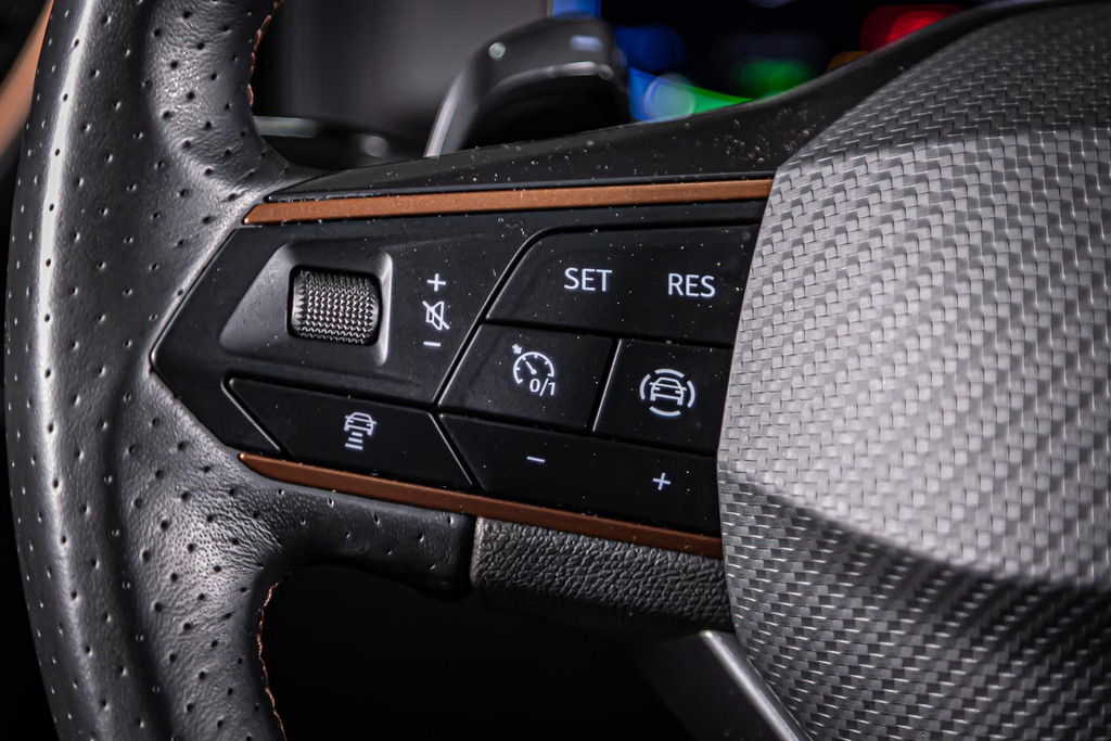 CUPRA Formentor 1.4 e-Hybrid PHEV | DAB + | Sportstoelen | Apple Carplay | Rijklaarprijs incl. BOVAG Garantie 51502017-21.jpg | Autobedrijf van Geel