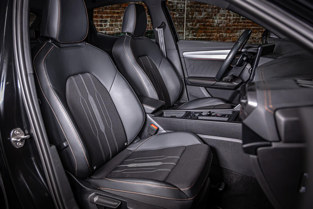 CUPRA Formentor 1.4 e-Hybrid PHEV | DAB + | Sportstoelen | Apple Carplay | Rijklaarprijs incl. BOVAG Garantie 51502017-28.jpg | Autobedrijf van Geel