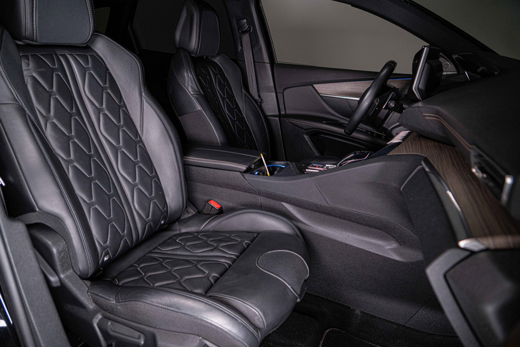 Peugeot 3008 1.6 HYbrid4 300 GT Pack Business I Panoramadak I Trekhaak I Stoelverwarming 51590800-2.jpg | Autobedrijf van Geel