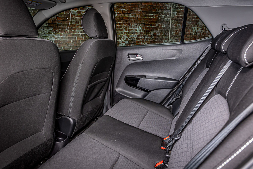 Kia Picanto 1.0 CVVT First Edition| Navigatie|Achteruitrij camera 51671431-30.jpg | Autobedrijf van Geel