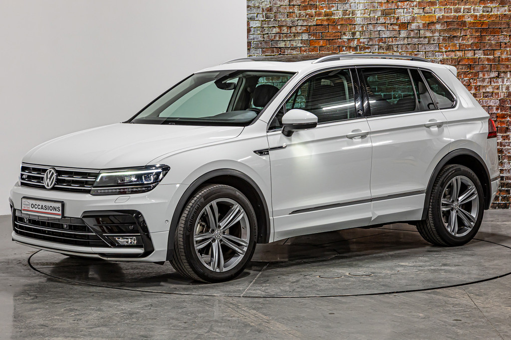 Volkswagen Tiguan 1.4 TSI ACT Comfortline Business R| Panormadak | Elektrisch uitklapbare trekhaak 51766951-6.jpg | Autobedrijf van Geel