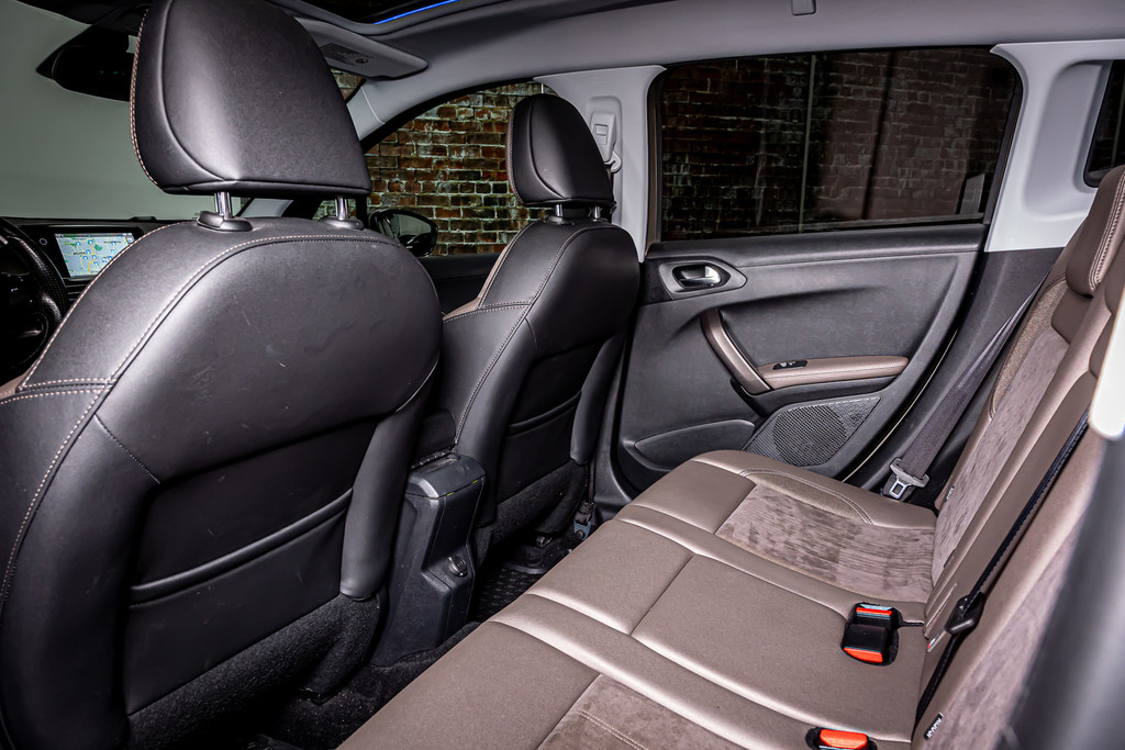 Peugeot 2008 1.6 VTi Féline|Afneembare trekhaak | Cruise controle 51826855-21.jpg | Autobedrijf van Geel