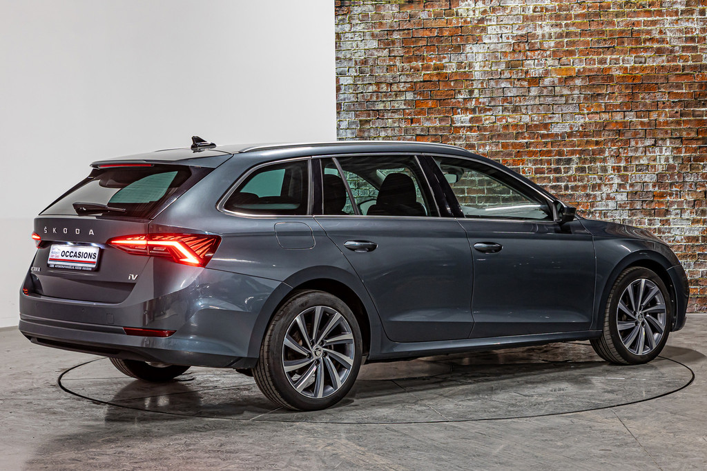 Škoda Octavia Combi 1.4 TSI iV PHEV Business Edition Plus | Stoelen met memory | Achteruitrij camera 51887326-13.jpg | Autobedrijf van Geel